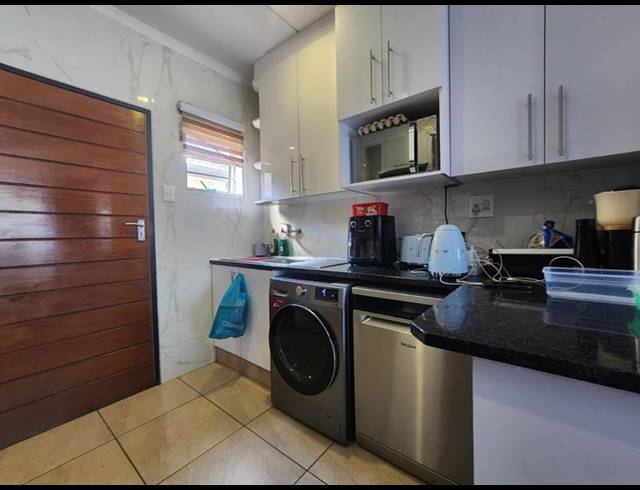 3 BEDROOM HOUSE FOR SALE IN LEOPARD’S REST